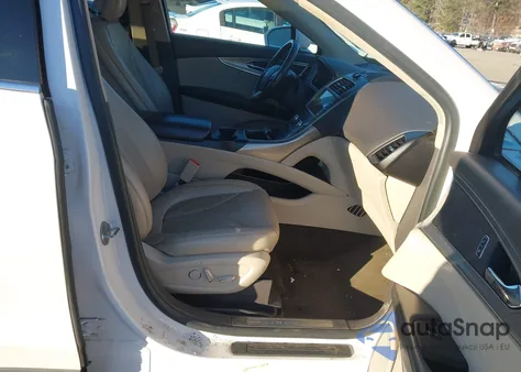 2017 Lincoln Mkx Reserve z USA, uszkodzony, nr VIN 2LMPJ6LR1HBL15408